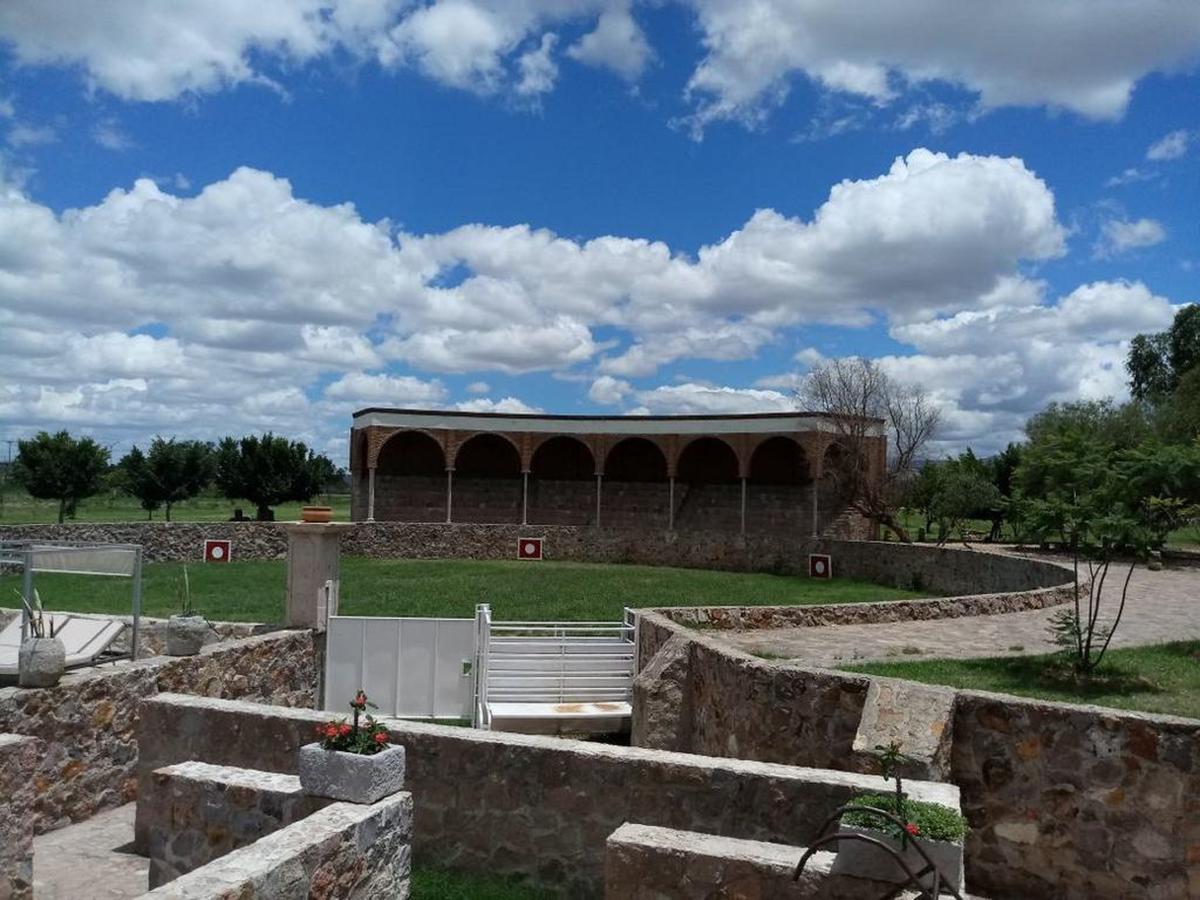 Hotel Hacienda Santa Fe Silao Exterior photo