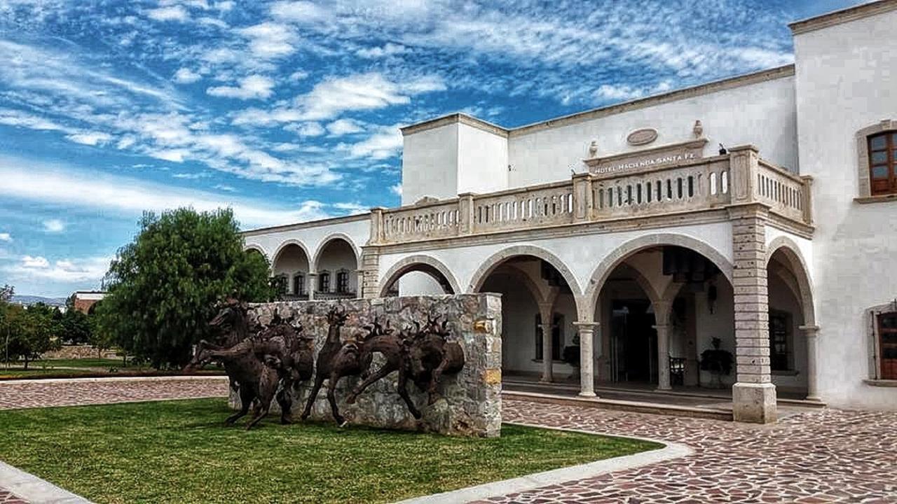 Hotel Hacienda Santa Fe Silao Exterior photo